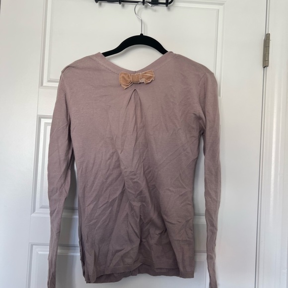 Cabi Women’s Taupe Bow Cardigan Size Small - Picture 3 of 5